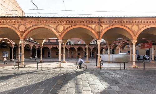 Vista del quadriportico dei servi