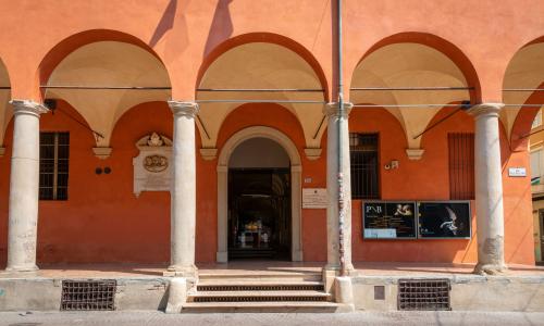 facciata dell'edificio della Pinacoteca