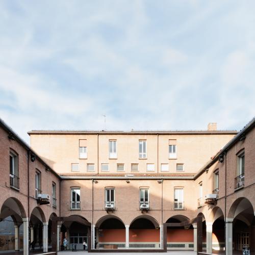 quadriportico di piazza scaravilli 