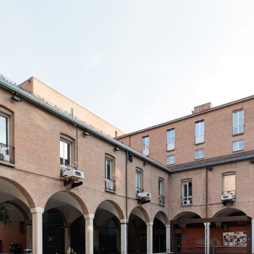 quadriportico di piazza scaravilli